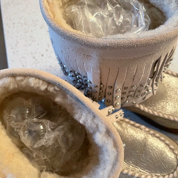 Coach Fringed Shearling-lined studded boots - Picture 11 of 11